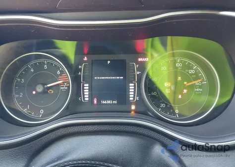 2019 Jeep Cherokee Latitude Fwd z USA, uszkodzony, nr VIN 1C4PJLCB7KD109027